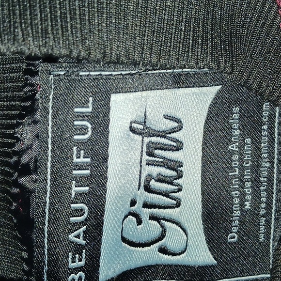 Beautiful giant bomber jacket - Picture 3 of 3